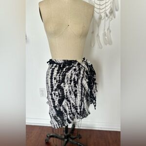 New never worn Beach cover up tie dye style